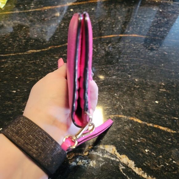 Kate Spade Pink Erin Logan Court Leather Wallet With Wrist Strap - GUC - Picture 4 of 16